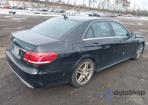 2015 Mercedes-Benz E 350 4Matic z USA, uszkodzony, nr VIN WDDHF8JB7FB135334